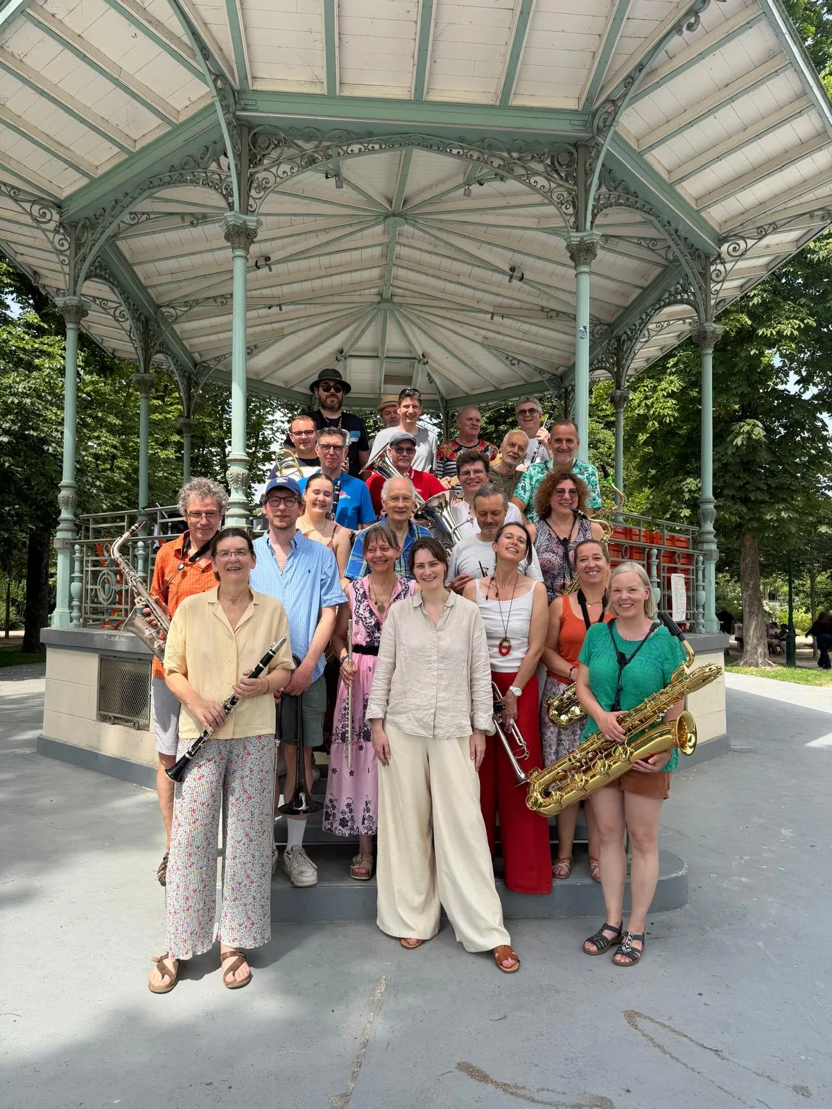 l'orchestre au kiosque des Champs Élysées